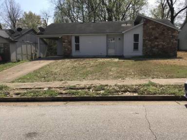 Main picture of 5707 Fenway Dr