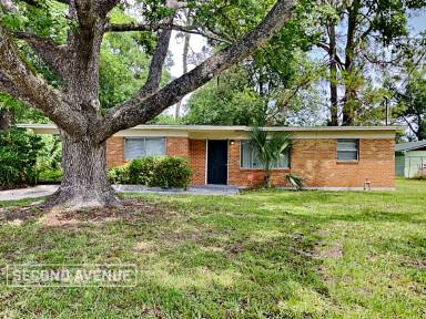 Main picture of 2125 Palmdale St