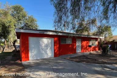 Main picture of 10738 Inez St