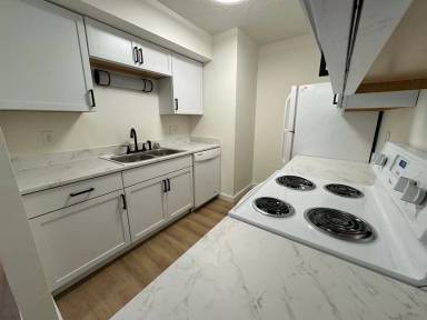 Main picture of 10 Ironwood Ct
