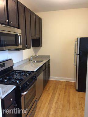 Main picture of 6203 N Claremont Ave
