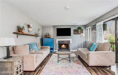 Main picture of 7 Nutmeg Ln