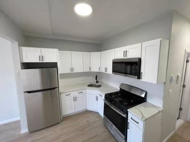 Main picture of 440 Broadway