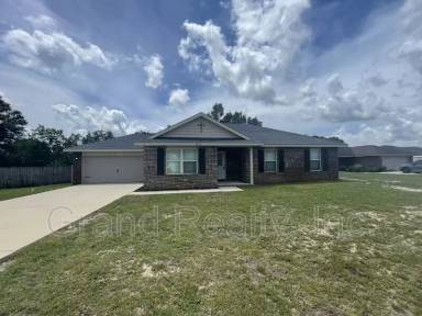 Main picture of 8827 Bluebell St