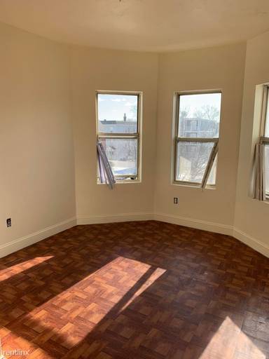 Main picture of 194 Blue Hill Ave