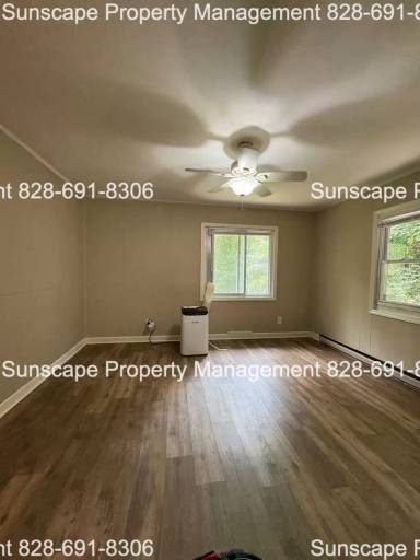 Main picture of 387 Chunns Cove Rd