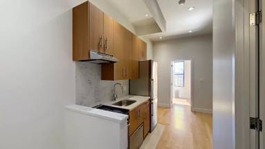 Main picture of 19 Stanton St