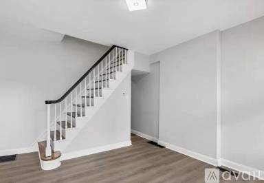 Main picture of 2518 Potter St