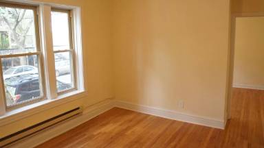 Main picture of 2919 W George St