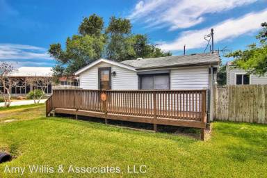 Main picture of 133 Rex Ln