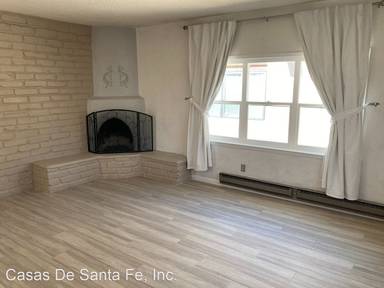 Main picture of 804 Brillantes Arenas St