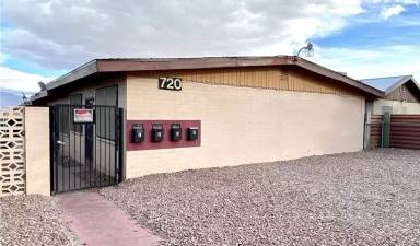 Main picture of 720 N 10th St