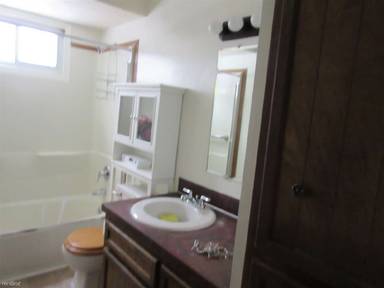 Main picture of 713 Dorroll St NE