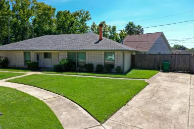 Main picture of 513 Fife Ln