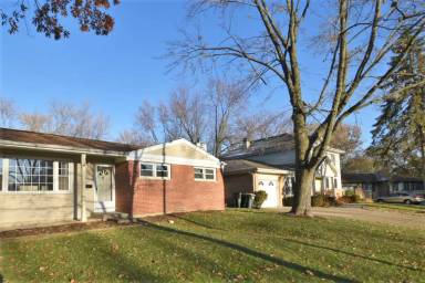 Main picture of 1513 N Ridge Ave