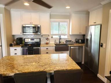 Main picture of 708 Oneawa St