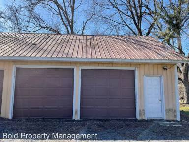 Main picture of 77 Naftzinger Rd