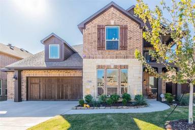 Main picture of 708 Paintbrush Ct