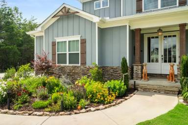 Main picture of 175 Stoneledge Trce N