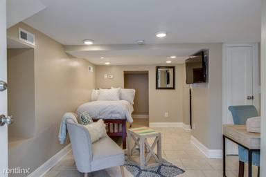Main picture of 3505 Hillsdale Ave