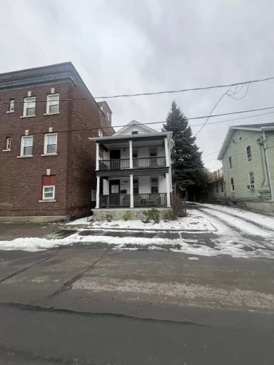 Main picture of 405 Pittston Ave