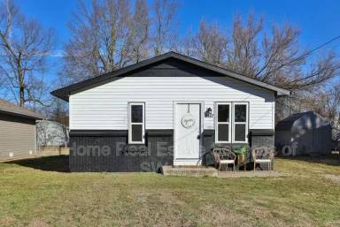 Main picture of 2137 W Brower St