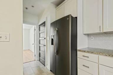 Main picture of 1322 Orren St NE