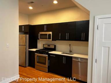 Main picture of 504 South St