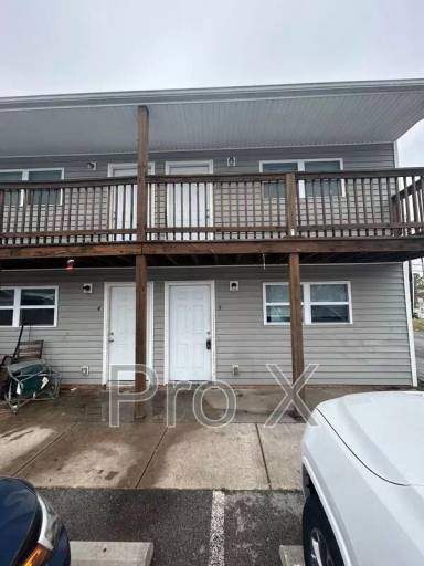 Main picture of 403 Park St
