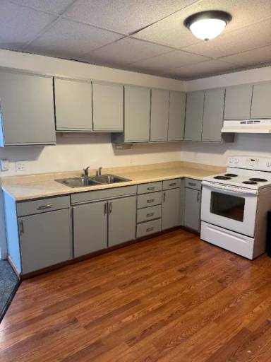 Main picture of 2001 Kenneth Ave