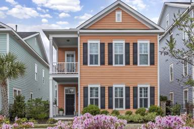Main picture of 7809 Monarch Dr