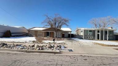 Main picture of 7452 S Claret St
