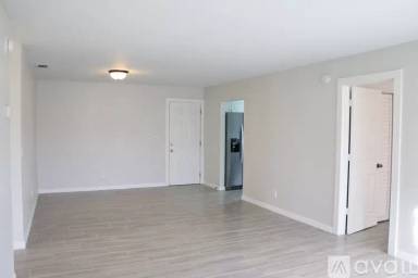 Main picture of 4240 Arlington Ave