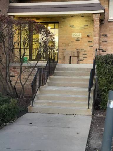 Main picture of 1905 Tall Oaks Dr