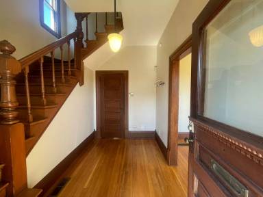 Main picture of 1475 20th Ave