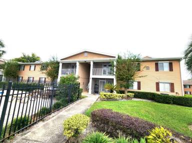 Main picture of 175 N Pearl Lake Cswy
