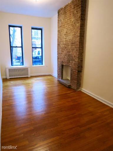 Main picture of 413 E 81st St
