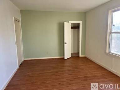 Main picture of 387 Brooks St