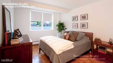 Main picture of 212 Walden St