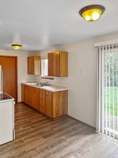 Main picture of 815 118th Avenue Ct E