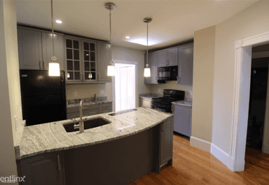 Main picture of 38 Frankfort St