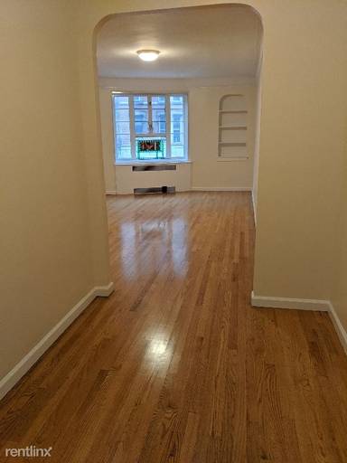 Main picture of 1 Jane St