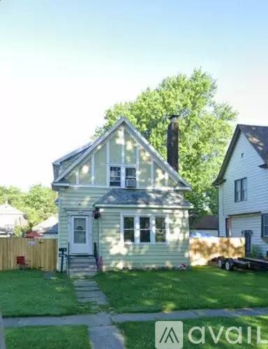 Main picture of 180 57th St