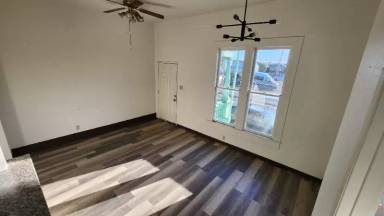 Main picture of 815 G St
