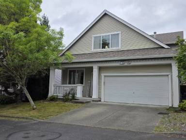 Main picture of 8417 28th St NE