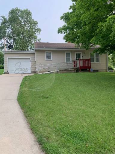 Main picture of 10605 E 27th Ter S