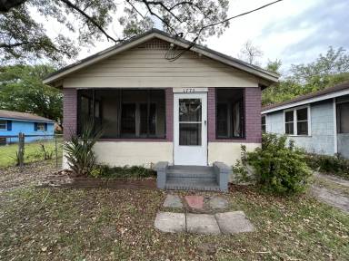 Main picture of 1775 Ella St