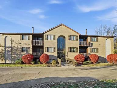 Main picture of 2050 Woodtrail Dr