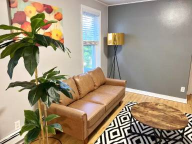 Main picture of 220 Western Ave