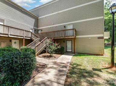 Main picture of 1625 Merry Oaks Rd